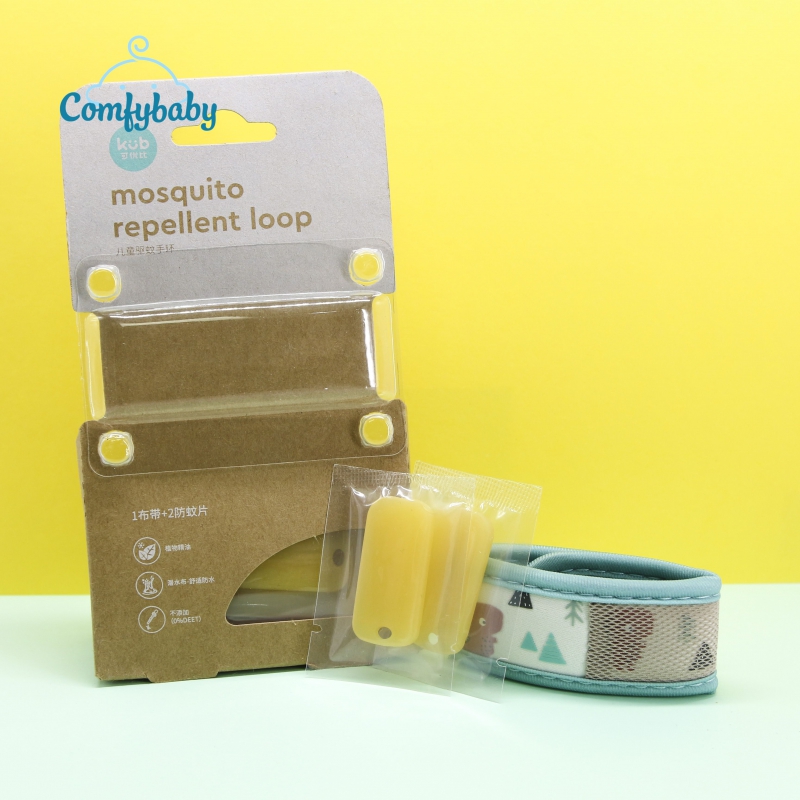 Vòng tay chống muỗi cho bé hương tinh dầu tự nhiên KUB màu xanh KUB-421-CM5