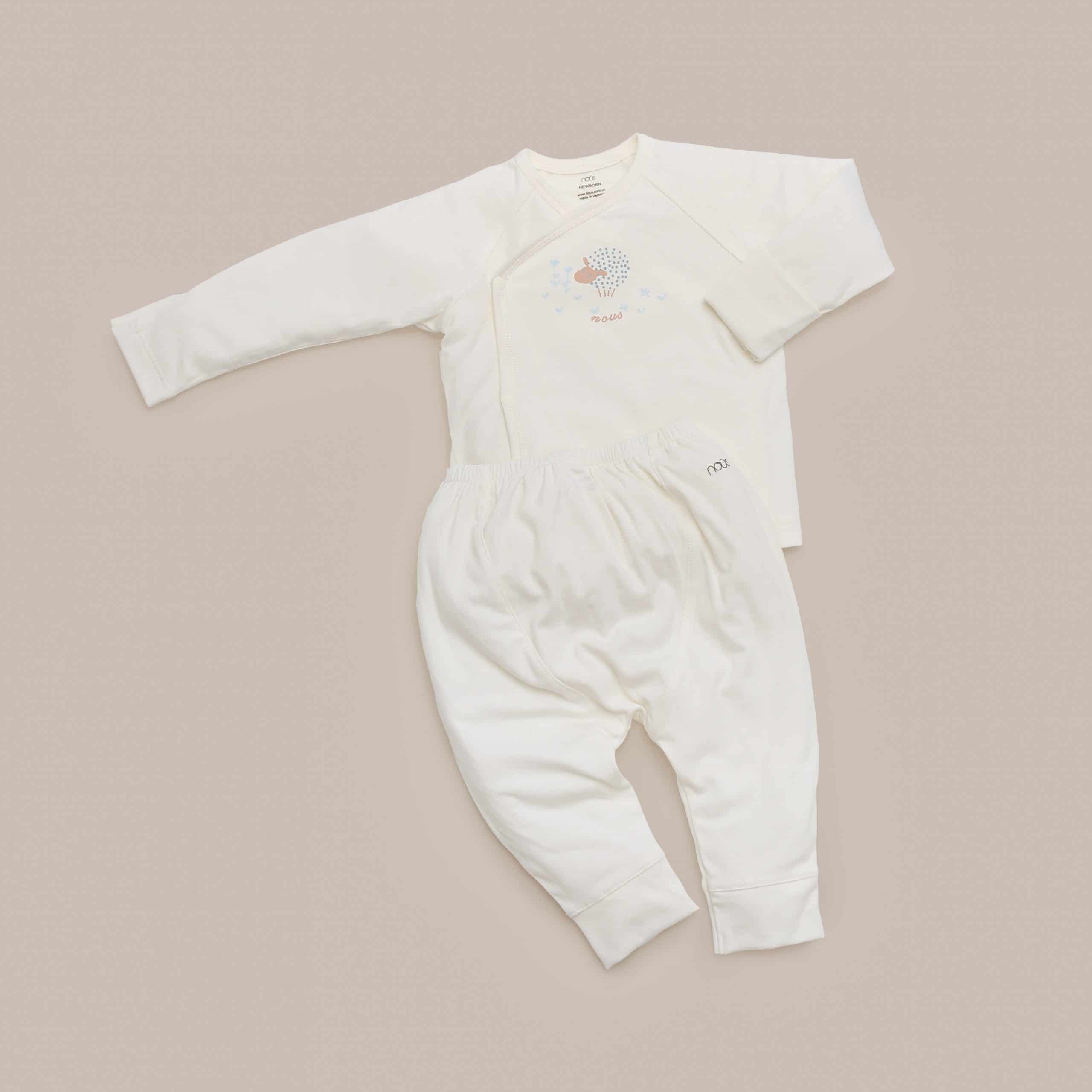 NOUS Cài lệch trắng hình cừu NB